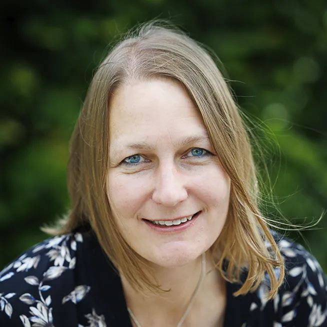 Dr. Barbara Schröter
